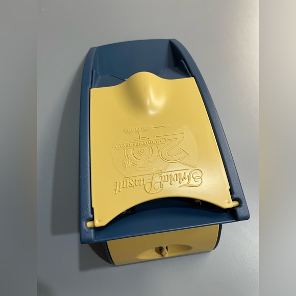 Trivial Pursuit 20th Anniversary Edition - Picture 10 of 11